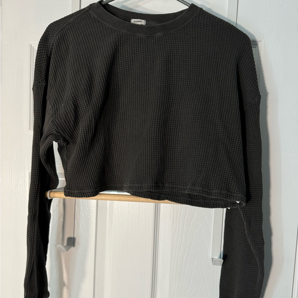 Garage Black/ Dark Gray Long Sleeve Waffle Knit Cropped Long Sleeve Tee